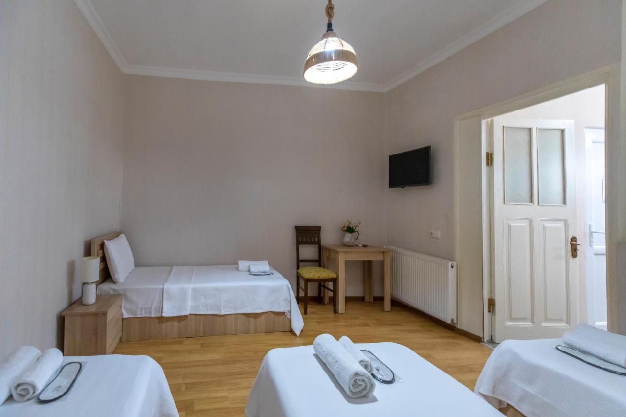 Royal House Hotel Gori Buitenkant foto